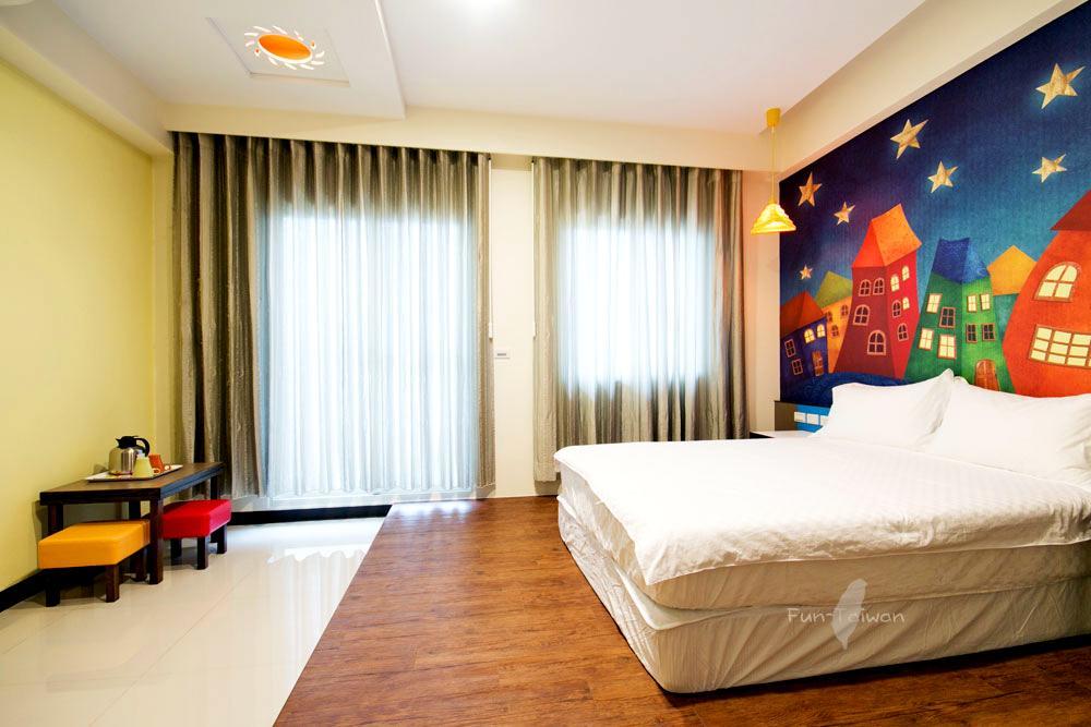 Outingfun Bed And Breakfast Цзяосі Екстер'єр фото