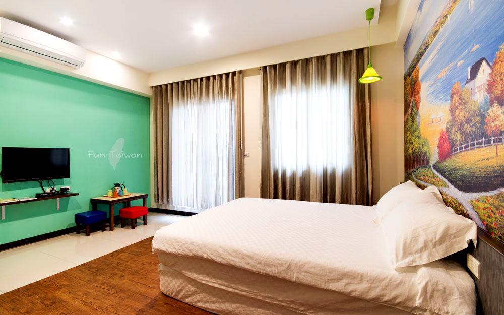 Outingfun Bed And Breakfast Цзяосі Екстер'єр фото